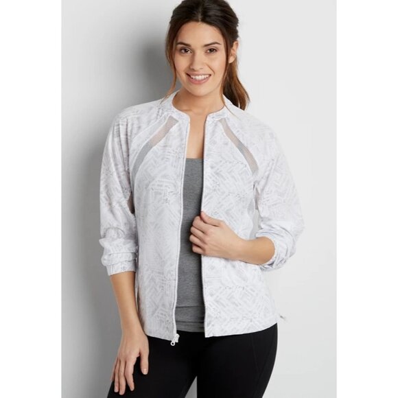 Maurices In Motion Patterned Jacket with Mesh Inlay Size 1X White Gray Sport NEW - Picture 1 of 8